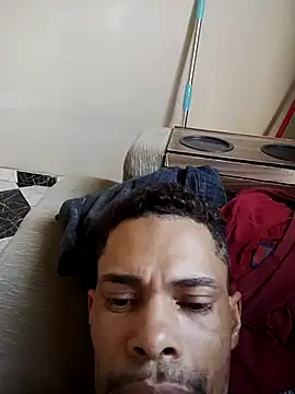 Snapshot of miximilian chatting on March 2026 06:48:01 PM miximilian online show from March 2026 06:48:01 PM