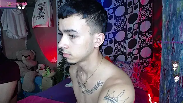 Snapshot of THE_PERFECT_COUPLE_12 chatting on February 2026 10:43:01 PM THE PERFECT COUPLE 12 online show from February 2026 10:43:01 PM