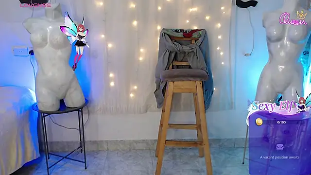 Snapshot of Walkers05 chatting on February 2026 01:13:01 AM Walkers05 online show from February 2026 01:13:01 AM