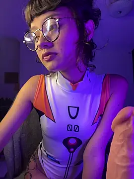 Snapshot of Miamhua-Cat- chatting on February 2026 05:36:02 AM Miamhua-Cat- online show from February 2026 05:36:02 AM