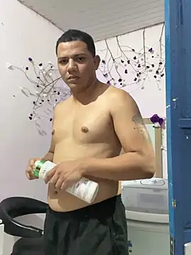 Snapshot of Loaisn chatting on February 2026 10:41:01 PM Loaisn online show from February 2026 10:41:01 PM