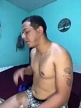 Snapshot of Loaisn chatting on February 2026 01:51:01 AM Loaisn online show from February 2026 01:51:01 AM