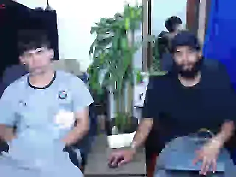  noahdiaz online show from February 2026 04:12:02 AM