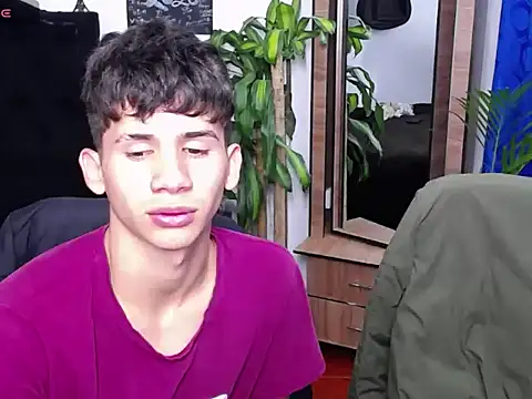  noahdiaz online show from February 2026 04:23:01 AM