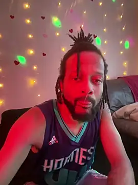 magic man1085 online show from April 2026 08:04:01 PM