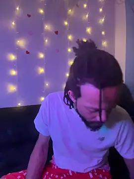 magic man1085 online show from April 2026 03:32:02 AM