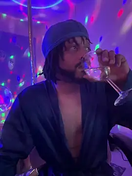 magic man1085 online show from March 2026 05:52:02 AM