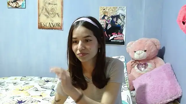 Snapshot of Arlet_Blouse chatting on February 2026 08:40:01 PM Arlet Blouse online show from February 2026 08:40:01 PM