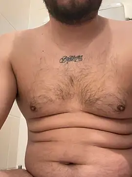 latinocalientehot online show from April 2026 07:51:01 PM