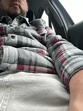 latinocalientehot online show from April 2026 11:25:02 AM