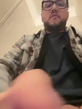 latinocalientehot online show from February 2026 09:48:02 PM