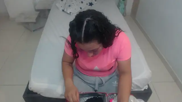 Barbara D Valencia online show from April 2026 03:18:02 PM