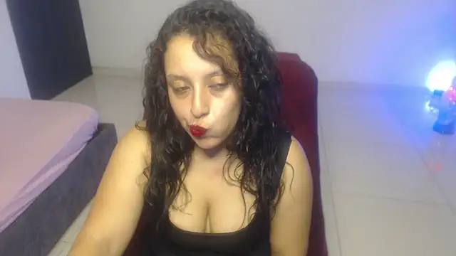 Barbara D Valencia online show from May 2026 04:04:01 PM