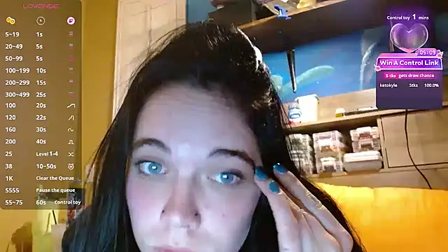 ahungkittykat online show from April 2026 05:58:02 AM