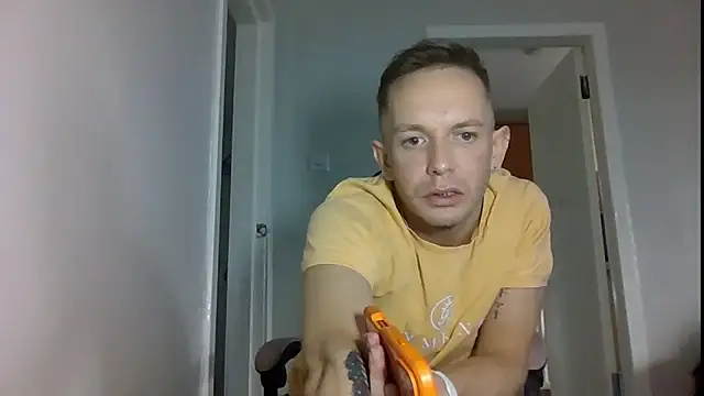 verscub6969 online show from April 2026 05:59:02 PM