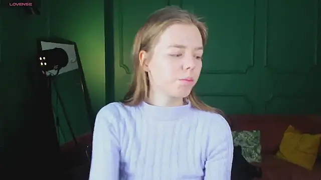  Tina Tayllor  online show from March 2026 06:01:01 PM