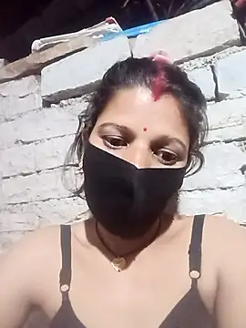Divya-11431 online show from April 2026 04:13:02 PM