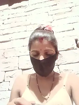 Snapshot of Divya-11431 chatting on June 2026 05:08:01 PM Divya-11431 online show from June 2026 05:08:01 PM