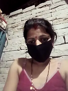 Snapshot of Divya-11431 chatting on February 2026 04:03:02 PM Divya-11431 online show from February 2026 04:03:02 PM