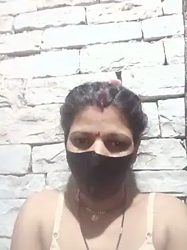Divya-11431 online show from May 2026 07:23:01 PM