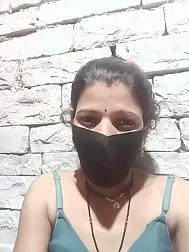 Snapshot of Divya-11431 chatting on June 2026 05:25:01 PM Divya-11431 online show from June 2026 05:25:01 PM