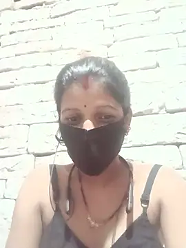 Snapshot of Divya-11431 chatting on July 2026 06:56:02 AM Divya-11431 online show from July 2026 06:56:02 AM
