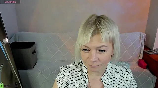 Ann Annise online show from April 2026 08:39:02 AM