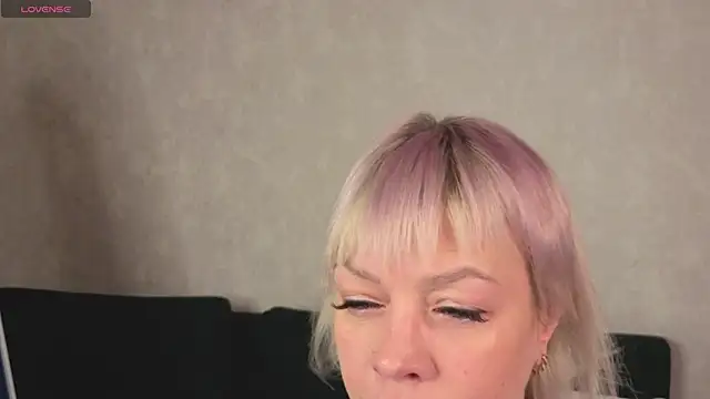 Ann Annise online show from March 2026 12:51:02 AM