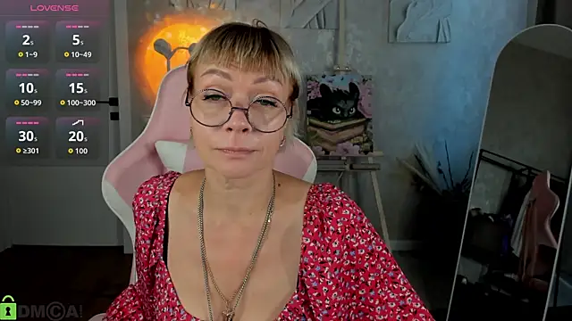 Snapshot of Ann_Annise chatting on July 2026 09:07:01 AM Ann Annise online show from July 2026 09:07:01 AM