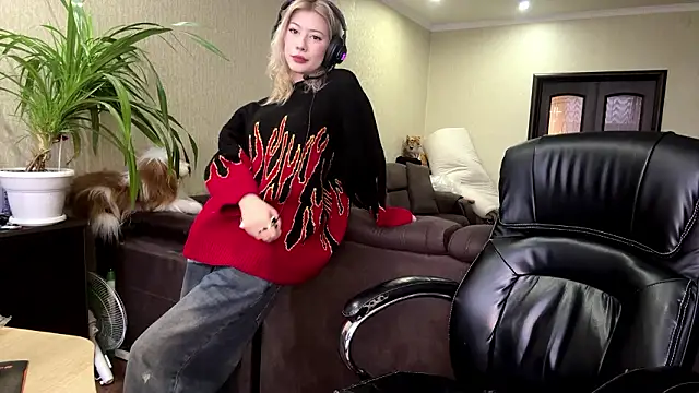 LadyFoxLove online show from February 2026 10:42:02 AM