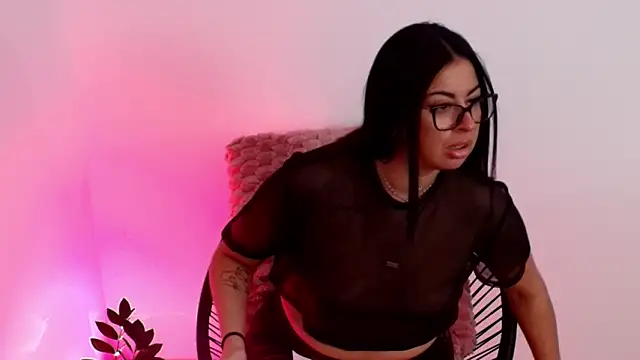 Snapshot of MissyScarlet chatting on February 2026 05:38:02 AM MissyScarlet online show from February 2026 05:38:02 AM