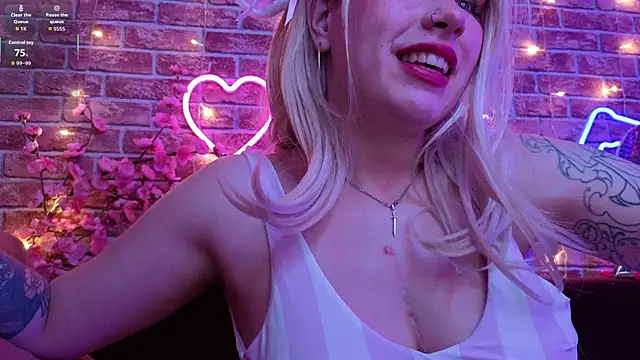 AnnaQuiin online show from March 2026 03:04:01 AM