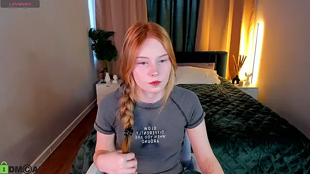 Julia Anis online show from February 2026 02:53:01 AM