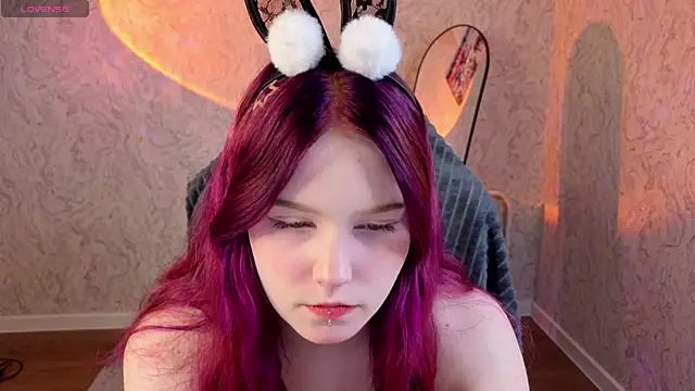 Julia Anis online show from April 2026 01:09:02 AM