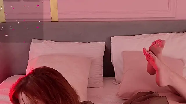 VivanWestwood online show from April 2026 05:08:02 PM