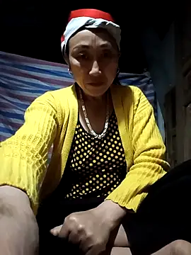 Snapshot of Ami-su chatting on February 2026 08:06:01 PM Ami-su online show from February 2026 08:06:01 PM