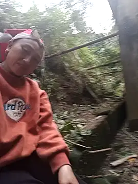 Snapshot of Ami-su chatting on February 2026 09:28:01 AM Ami-su online show from February 2026 09:28:01 AM