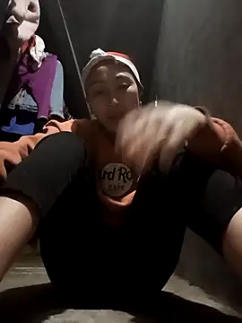 Snapshot of Ami-su chatting on February 2026 02:35:01 PM Ami-su online show from February 2026 02:35:01 PM