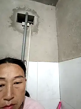 Ami-su online show from April 2026 10:27:02 PM