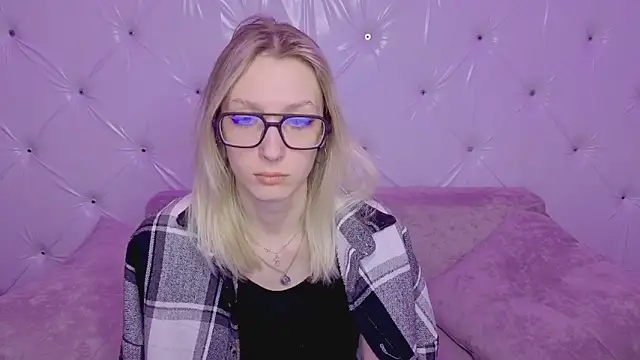 Snapshot of Akiro_Kim7 chatting on February 2026 01:50:01 AM Akiro Kim7 online show from February 2026 01:50:01 AM