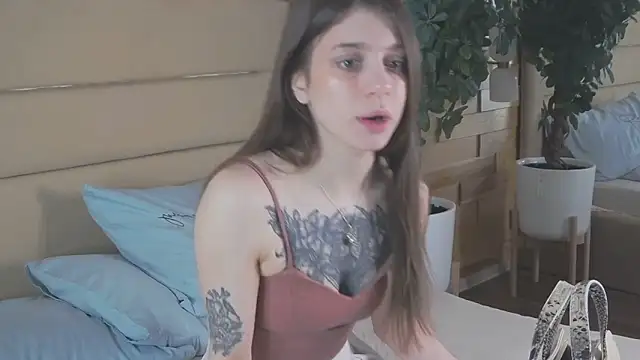 EileenElfie online show from March 2026 03:37:01 AM