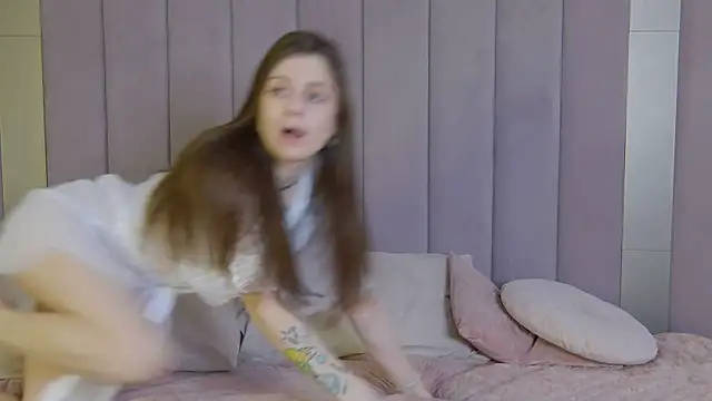 EileenElfie online show from March 2026 03:45:02 AM