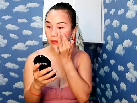 Kitty Bear02 online show from February 2026 01:38:02 AM