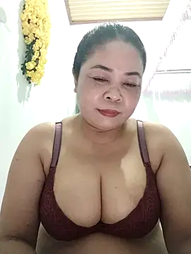 Baby-bigtits2026 online show from March 2026 01:43:02 PM