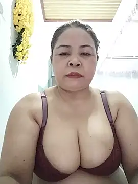Baby-bigtits2026 online show from May 2026 10:20:02 AM