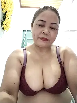 Baby-bigtits2026 online show from April 2026 10:34:01 AM