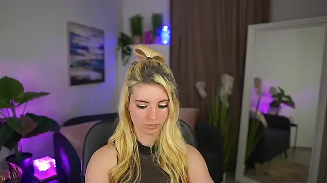 Jetpearl online show from April 2026 07:20:02 PM