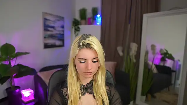 Jetpearl online show from April 2026 07:20:01 PM