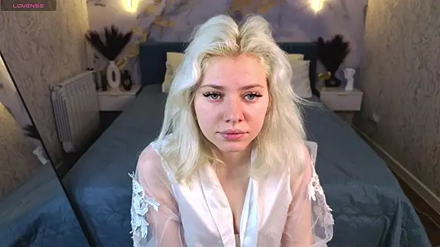 Kate Krose online show from March 2026 01:06:01 AM