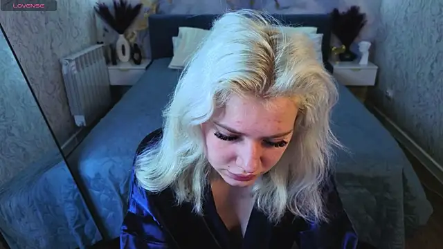 Kate Krose online show from March 2026 01:12:02 AM